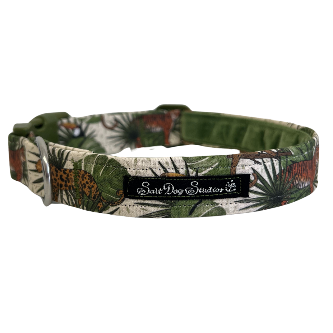 Mighty Jungle Luxury Dog Collar ©