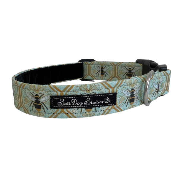 The Hive Ice Blue Luxury Dog Collar ©