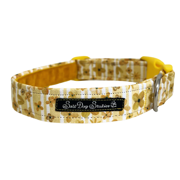 Mellow Yellow Floral Luxury Dog Collar ©