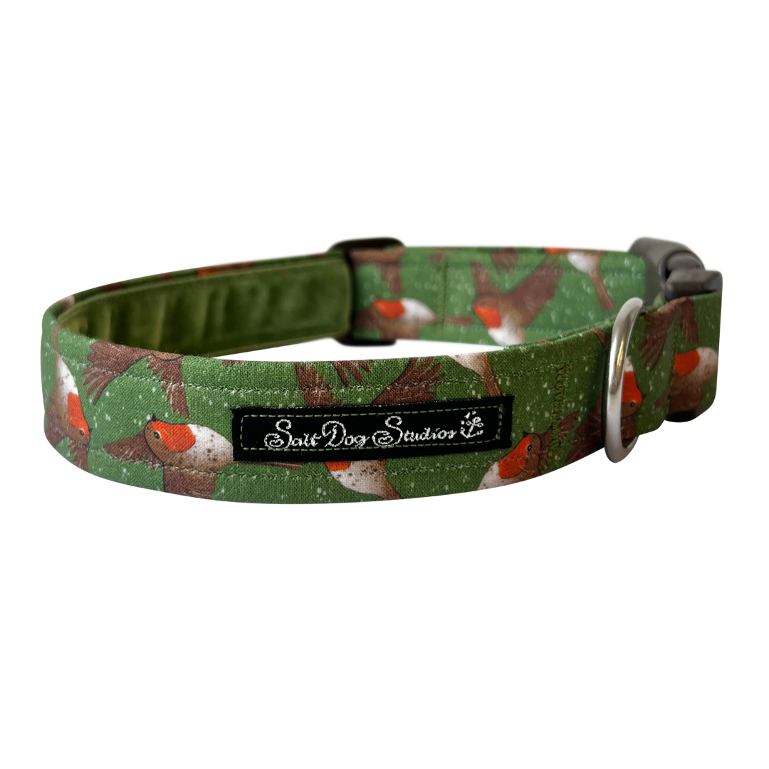 When Robins Are Near Luxury Dog Collar ©