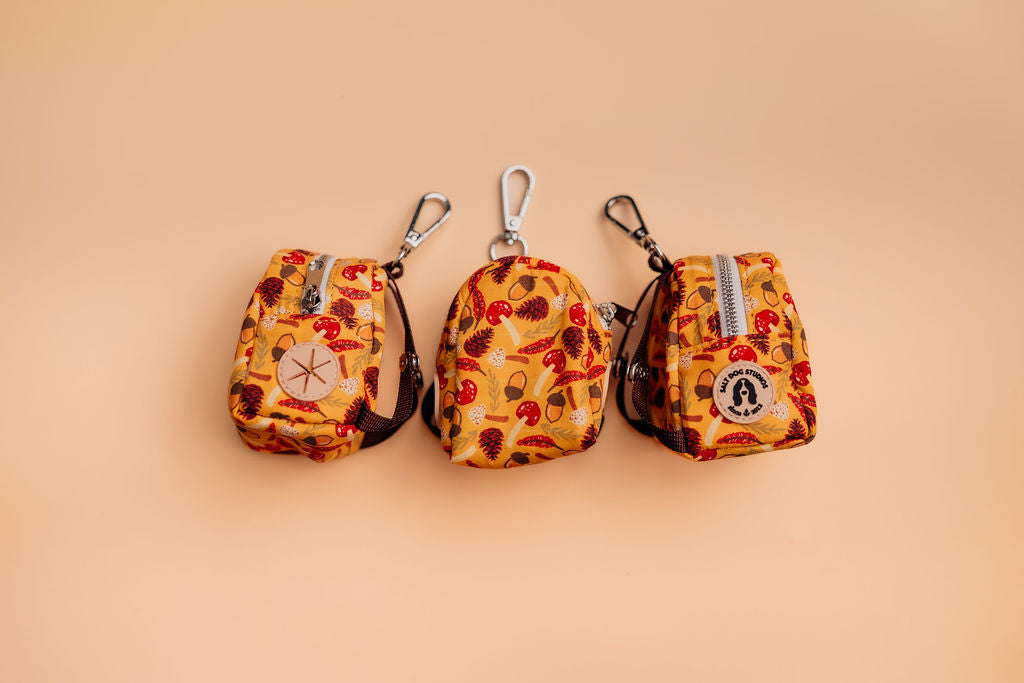 woodland treasure poo bag holder